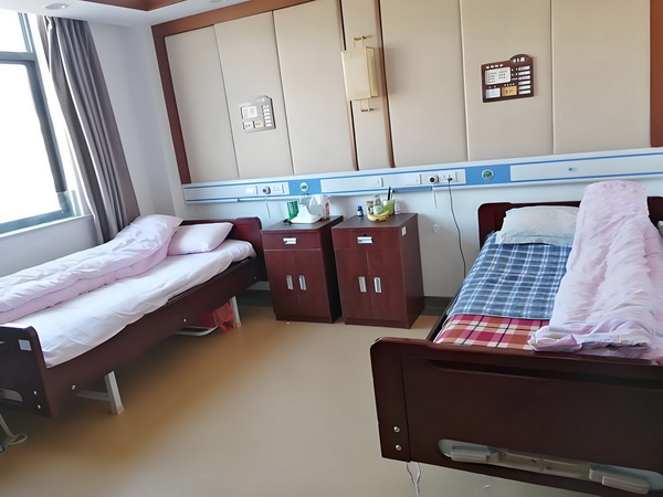 《凡人修仙传》开播，展现平凡少年成长之旅